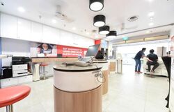 Lucky Plaza (D9), Shop House #458000651